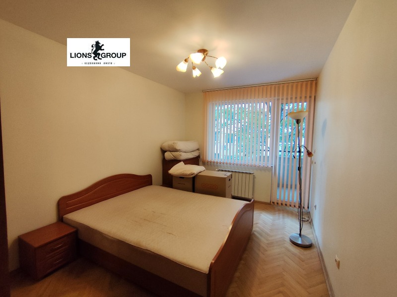 Издаје се  2 спаваће собе Софија , Стрелбиште , 90 м2 | 68162816 - слика [4]
