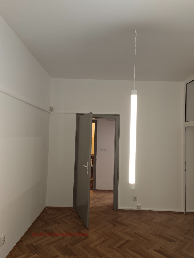 Дава под наем  Офис град София , Център , 125 кв.м | 73851667 - изображение [2]