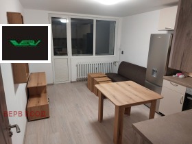 Дава под наем  3-стаен, град София