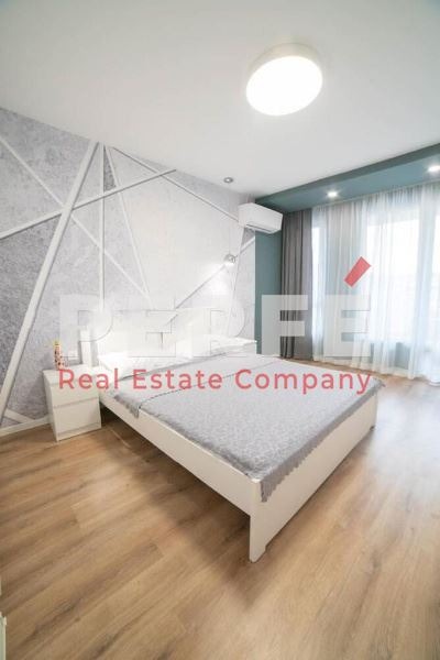 En renta  1 dormitorio Burgas , Vazrazhdane , 65 metros cuadrados | 90686458 - imagen [6]