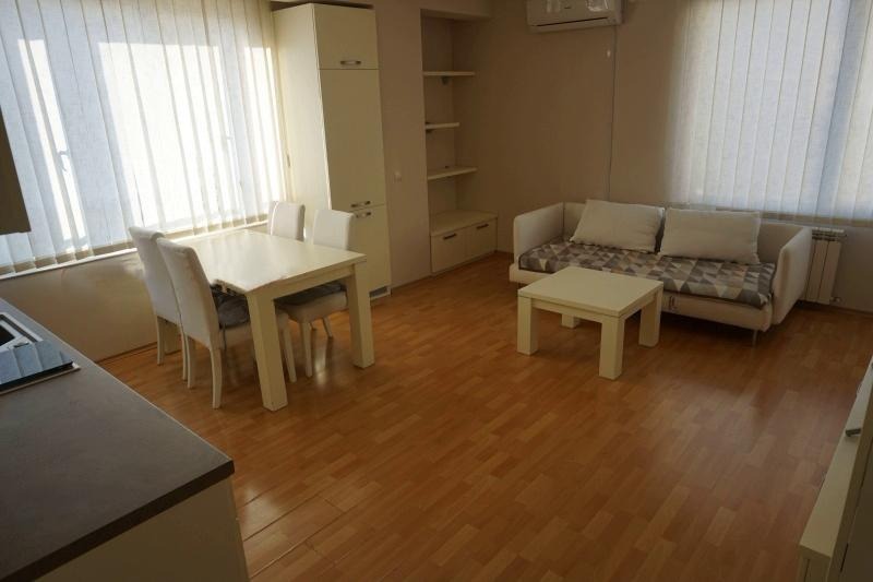 Дава под наем  3-стаен град София , Дървеница , 101 кв.м | 93148551 - изображение [2]