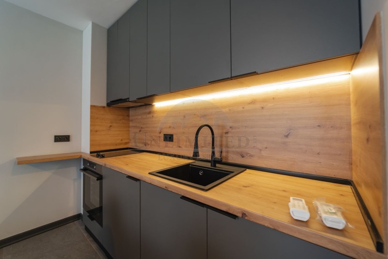 K pronájmu  2 ložnice Sofia , Centar , 95 m2 | 67616798 - obraz [7]