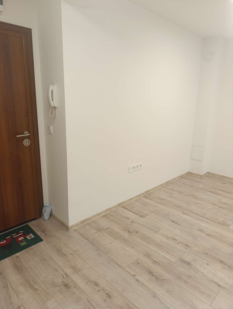 Дава под наем ОФИС, гр. Варна, Завод Дружба, снимка 11 - Офиси - 52628655