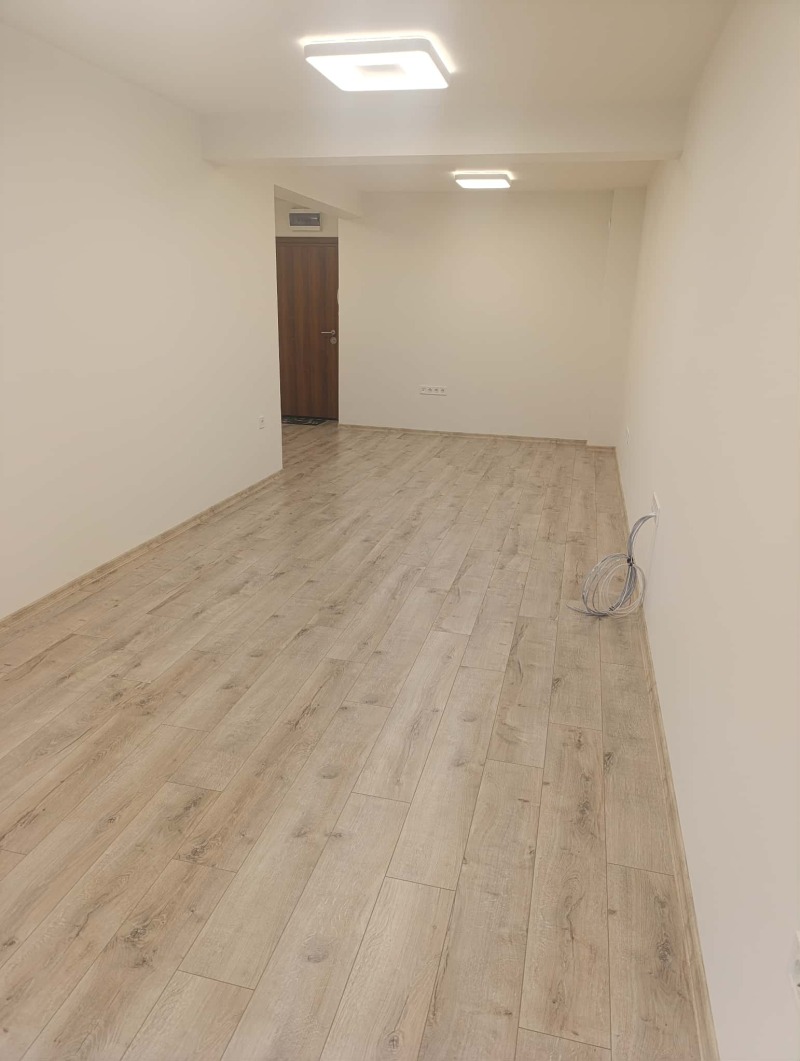 Дава под наем ОФИС, гр. Варна, Завод Дружба, снимка 7 - Офиси - 52628655