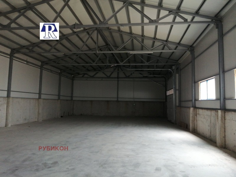 Da affittare  Magazzinaggio Plovdiv , Industrialna zona - Sever , 720 mq | 58377771 - Immagine [4]