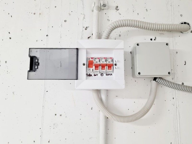 Дава под наем ГАРАЖ, ПАРКОМЯСТО, гр. София, Студентски град, снимка 7 - Гаражи и паркоместа - 52627757