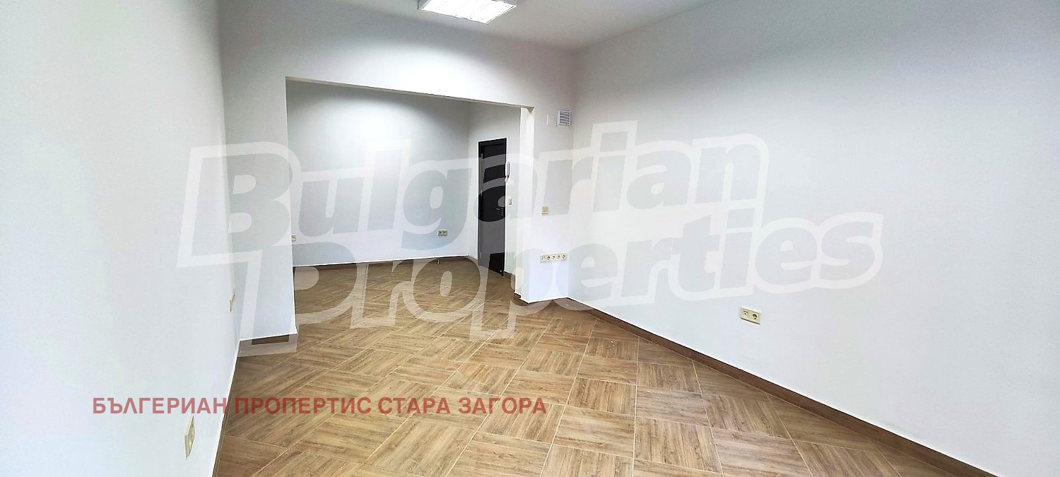 Дава под наем ОФИС, гр. Стара Загора, Център, снимка 2 - Офиси - 54856684