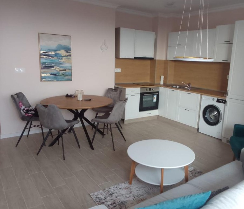 For Rent  1 bedroom Plovdiv , Tsentar , 76 sq.m | 70206748