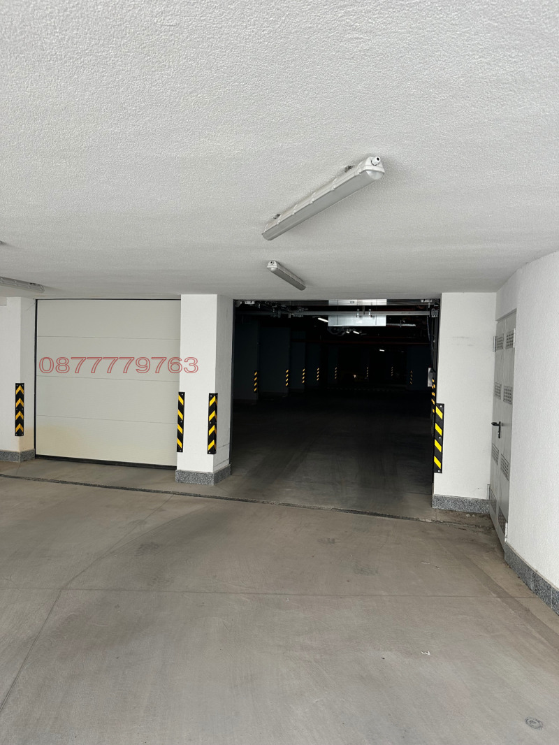 Kiadó  Parkolóhely Sofia , Karpuzica , 14 négyzetméter | 72460307 - kép [2]
