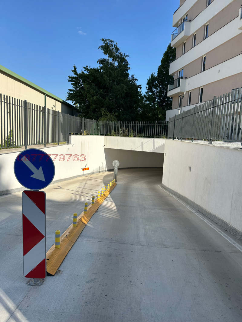 Kiadó  Parkolóhely Sofia , Karpuzica , 14 négyzetméter | 72460307 - kép [5]