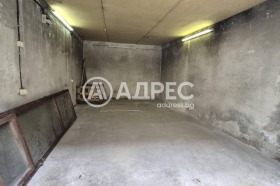 ГАРАЖ, ПАРКОМЯСТО, 21 m2