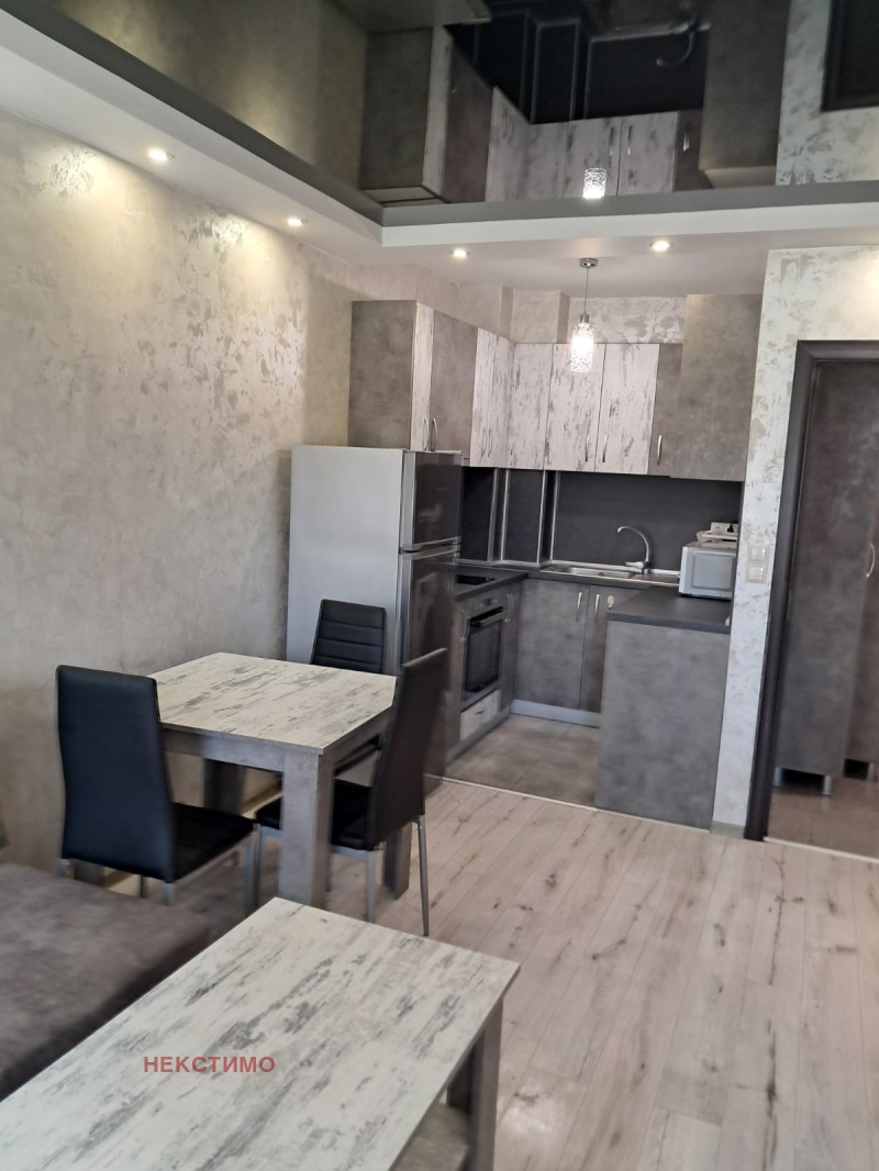 For Rent  1 bedroom Plovdiv , Hristo Smirnenski , 70 sq.m | 17581742 - image [4]