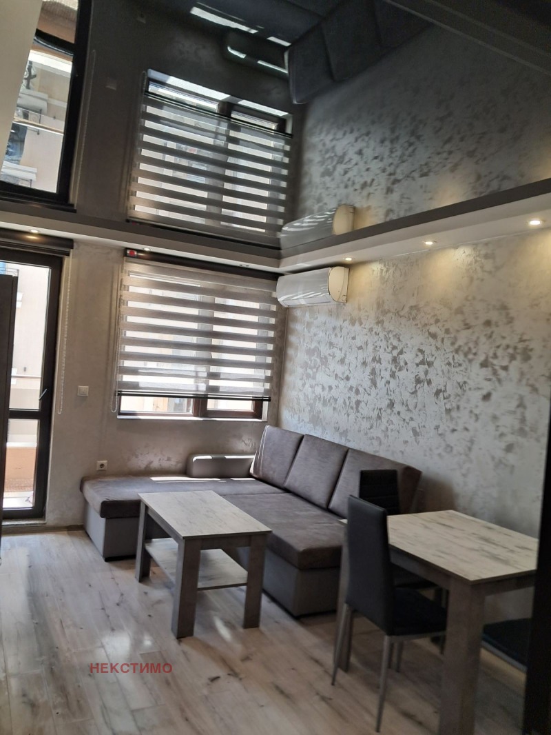 For Rent  1 bedroom Plovdiv , Hristo Smirnenski , 70 sq.m | 17581742