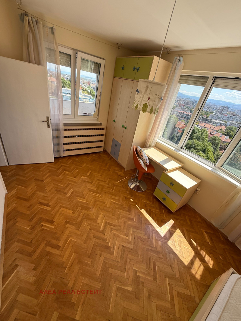Издаје се  2 спаваће собе Софија , Обориште , 86 м2 | 44129295 - слика [6]