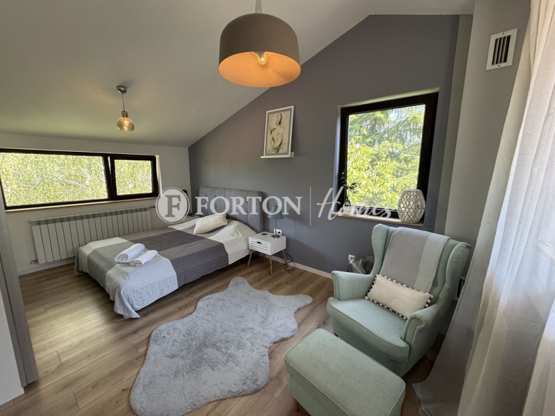 För uthyrning  Hus Sofia , Dragalevci , 240 kvm | 88907945 - bild [15]