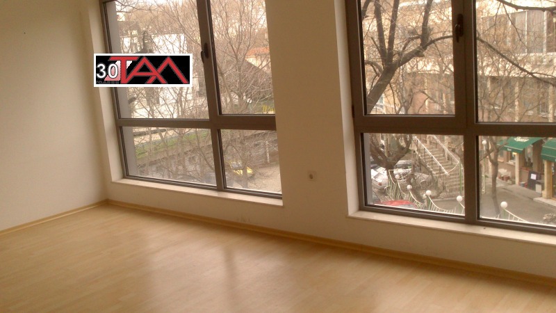 Дава под наем ОФИС, гр. Пловдив, Център, снимка 6 - Офиси - 52557658