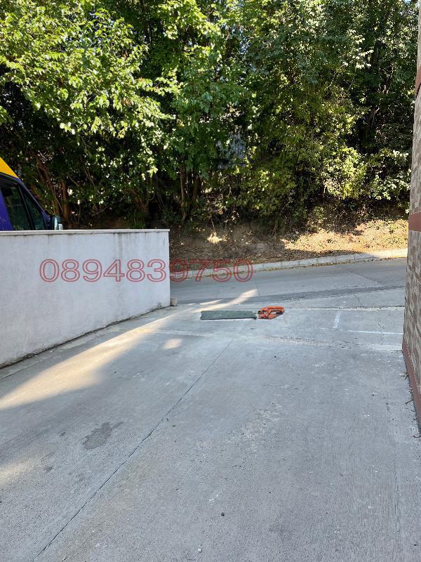 Дава под наем ГАРАЖ, ПАРКОМЯСТО, гр. Варна, Бриз, снимка 2 - Гаражи и паркоместа - 52786544