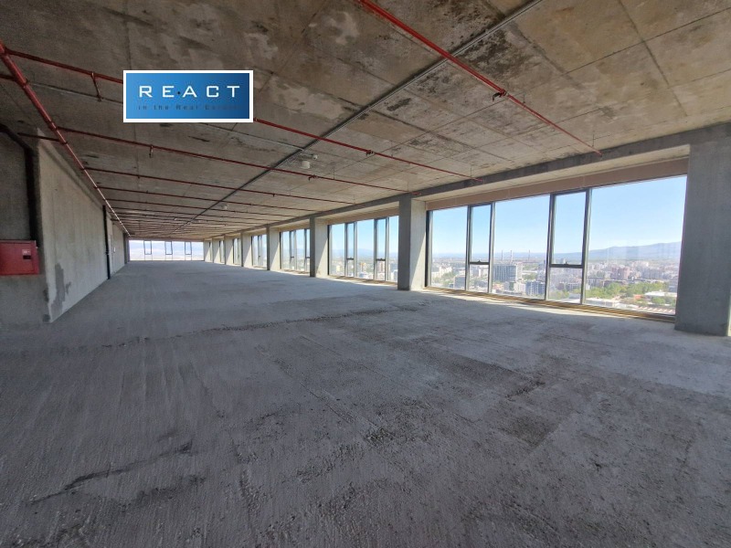 Дава под Наем ОФИС в град София, 7-ми 11-ти километър - 550 кв.м / 7 149 € » 13 982.23 лв., РЕАКТ