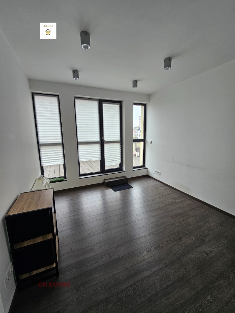 Издаје се  Канцеларија Софија , Хиподрума , 165 м2 | 11087260 - слика [11]