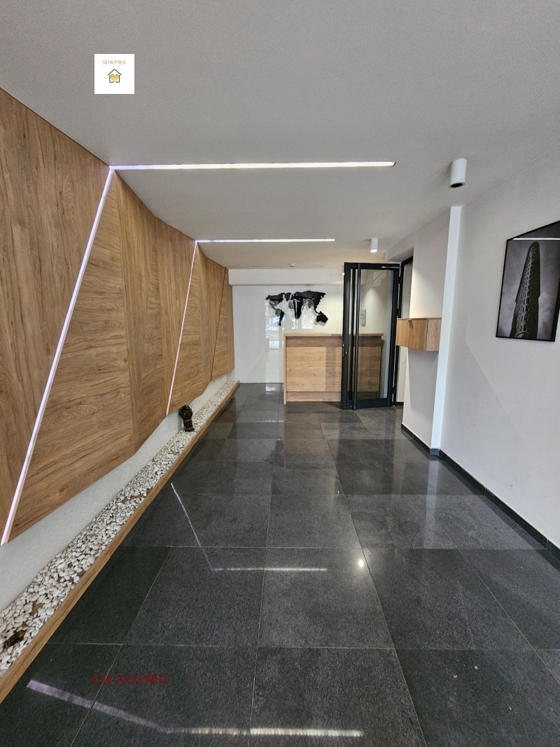 Издаје се  Канцеларија Софија , Хиподрума , 165 м2 | 11087260 - слика [16]