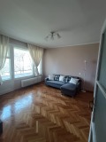 Дава под наем  2-стаен град София , Изток , 70 кв.м | 35224268