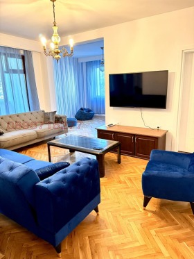 3 dormitorios Strelbishte, Sofia
