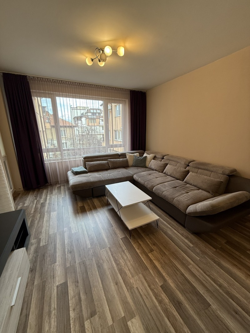 Дава под наем 2-СТАЕН, гр. София, Бъкстон, снимка 2 - Апартаменти - 53406066