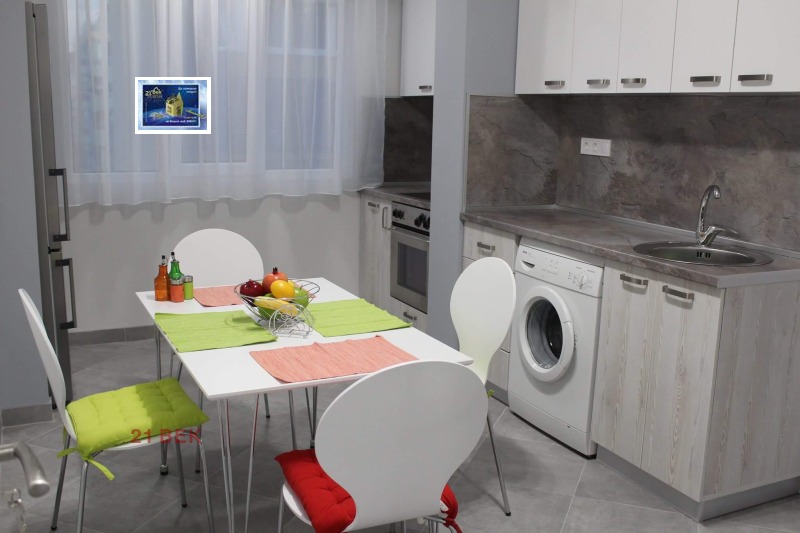 A louer  1 chambre Plovdiv , Sadiiski , 65 m² | 41570129