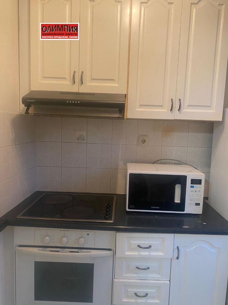 Дава под наем 3-СТАЕН, гр. Плевен, Широк център, снимка 2 - Апартаменти - 52523792