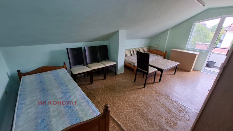 De inchiriat  Pod Sofia , Lozeneț , 18 mp | 80399338