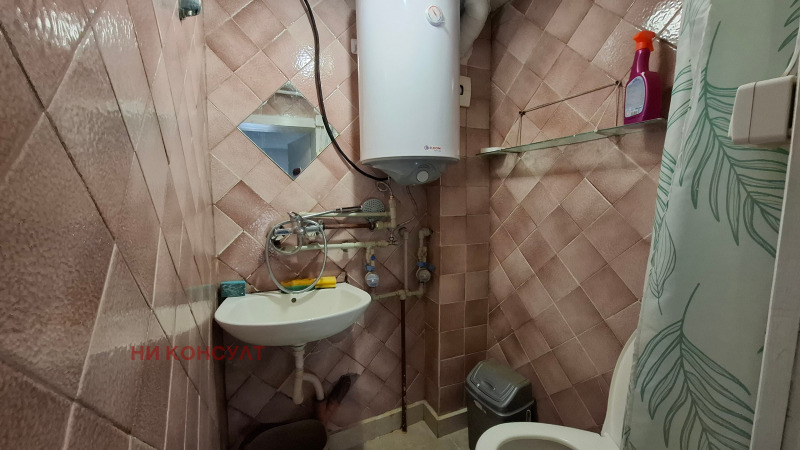 De inchiriat  Pod Sofia , Lozeneț , 18 mp | 80399338 - imagine [8]