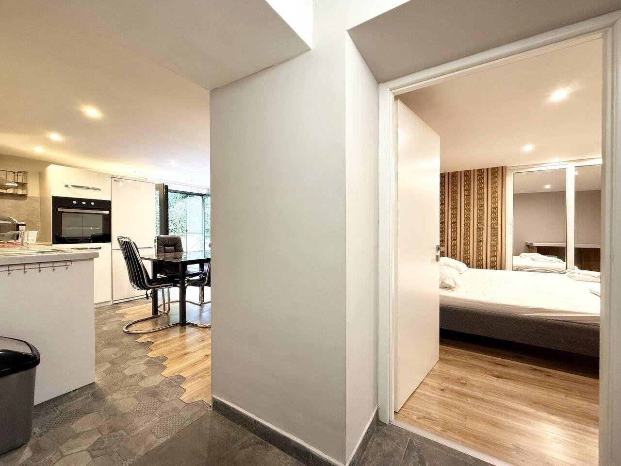 Дава под наем 2-СТАЕН, гр. София, Център, снимка 3 - Апартаменти - 54367448