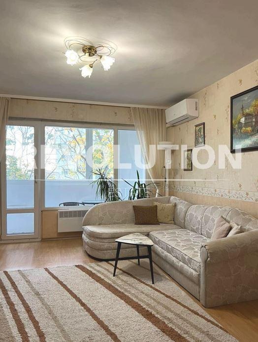 Дава под наем 3-СТАЕН, гр. Варна, Левски 1