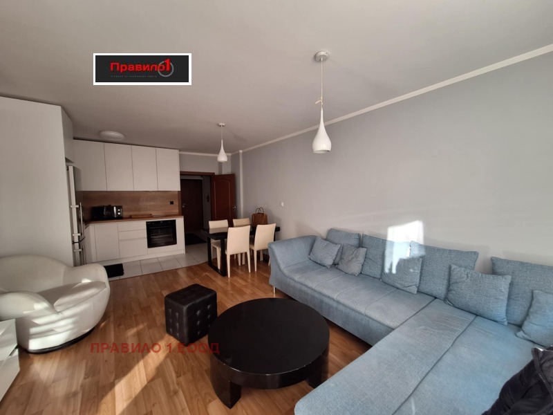 Vuokrattavana  1 makuuhuone Plovdiv , Karšijaka , 60 neliömetriä | 91407984