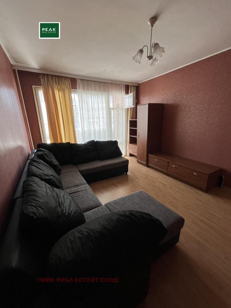 Te huur  Studio Sofia , Nadezjda 1 , 50 m² | 66272724