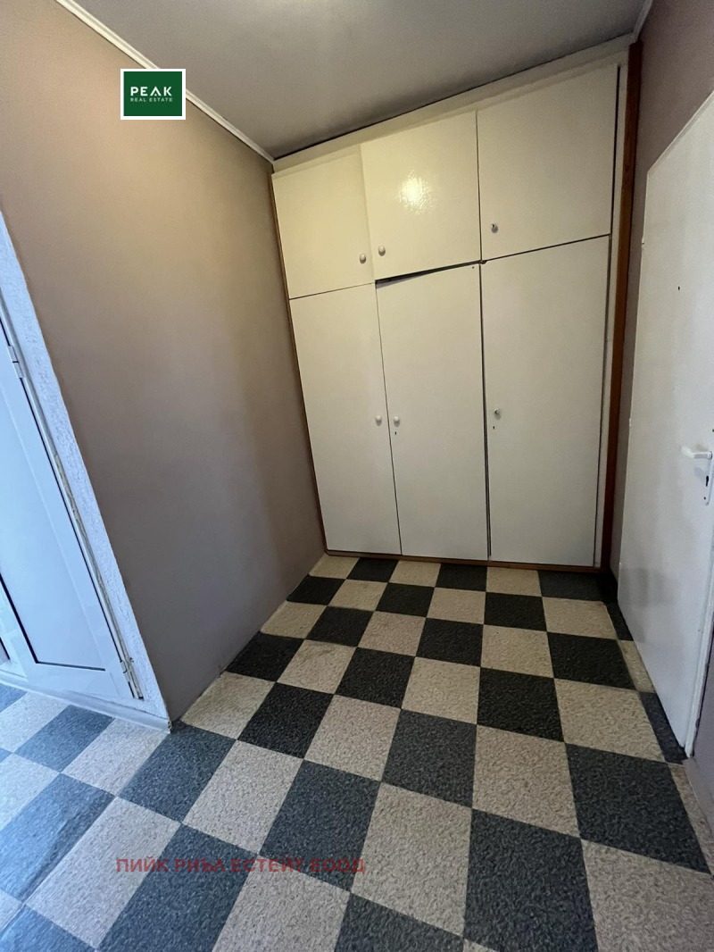 Te huur  Studio Sofia , Nadezjda 1 , 50 m² | 66272724 - afbeelding [9]