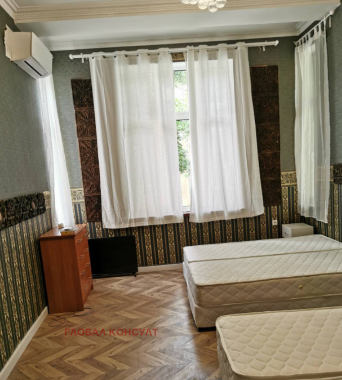 De inchiriat  3+ dormitor Sofia , Țentâr , 225 mp | 81594215 - imagine [7]