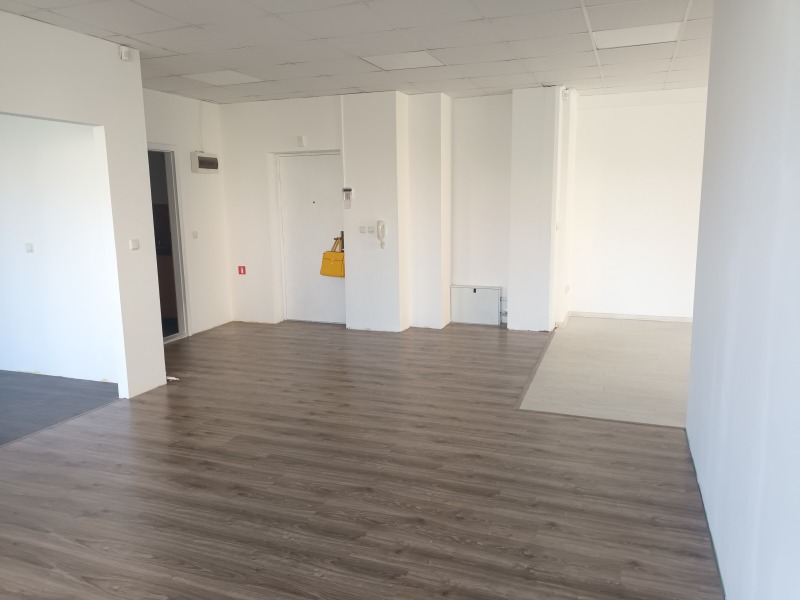 K pronájmu  Kancelář Sofia , Chipodruma , 113 m2 | 67236807 - obraz [7]