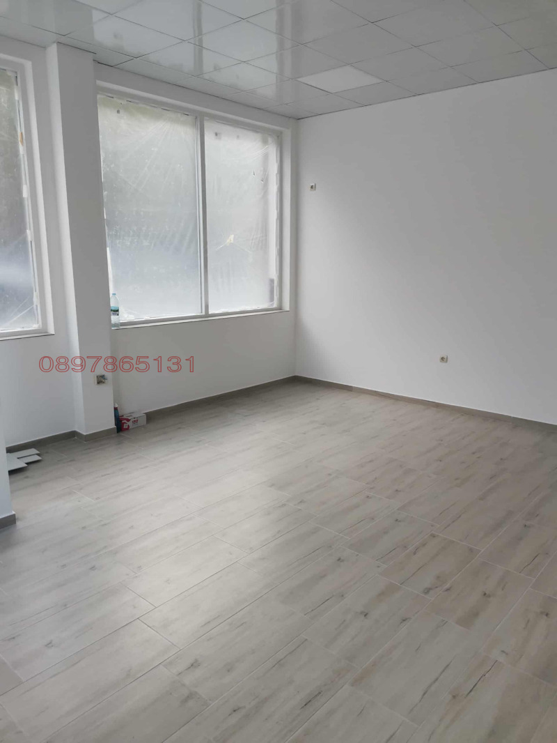 Дава под наем МАГАЗИН, гр. Благоевград, Струмско, снимка 4 - Магазини - 52782761