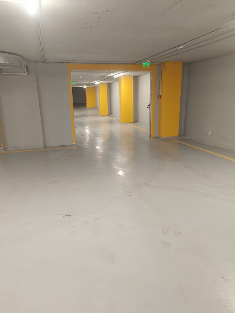 Дава под наем ГАРАЖ, ПАРКОМЯСТО, гр. София, Манастирски ливади, снимка 3 - Гаражи и паркоместа - 53591531