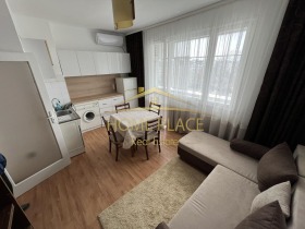 1 ložnice Mladost 1, Varna