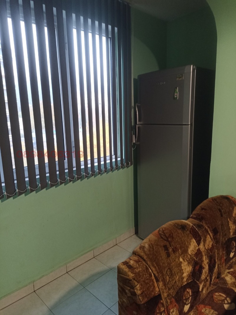 Дава под наем 3-СТАЕН, гр. Сливен, Дружба, снимка 9 - Апартаменти - 52783698