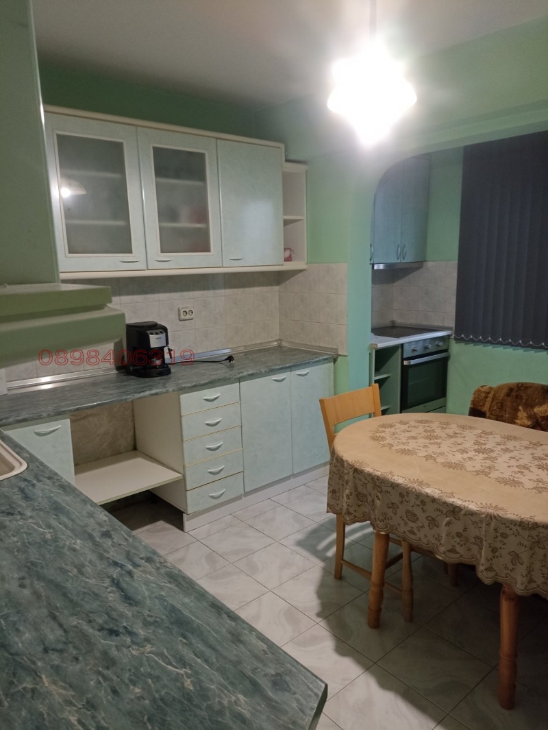 Дава под наем 3-СТАЕН, гр. Сливен, Дружба, снимка 6 - Апартаменти - 52783698