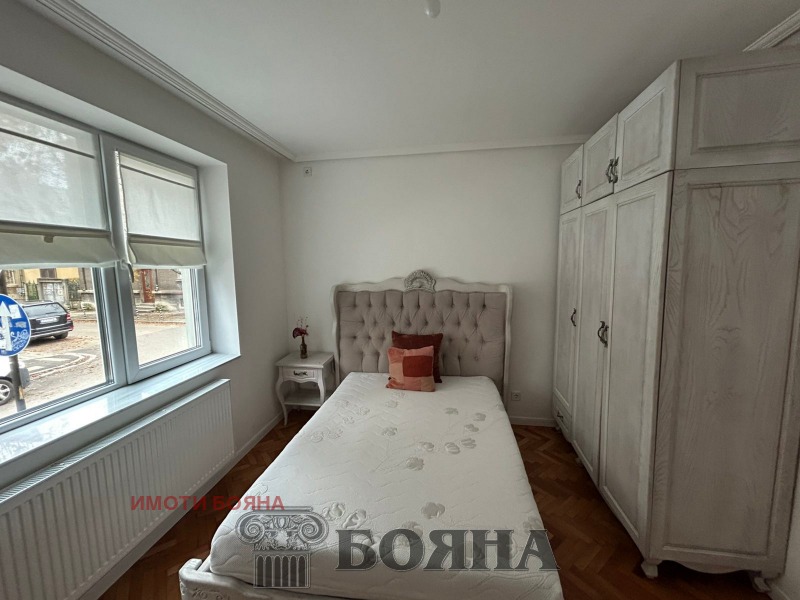 Дава под наем 3-СТАЕН, гр. Русе, Център, снимка 2 - Апартаменти - 52462983