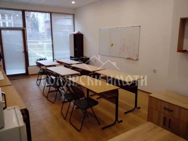 Дава под Наем ОФИС в град Велико Търново, Център - 125 кв.м / 409 € » 799.93 лв., БОЛЯРСКИ ИМОТИ