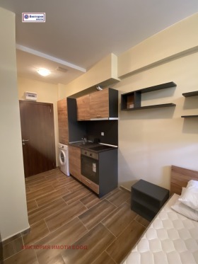 Studio Buzludzja, Veliko Tarnovo