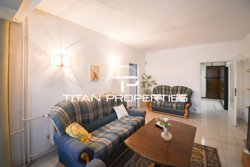 Дава под наем 3-СТАЕН, гр. София, Света Троица, снимка 3 - Апартаменти - 52821957