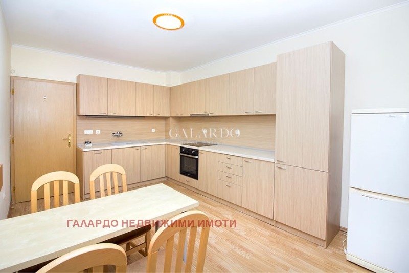K pronájmu  1 ložnice Sofia , Oborište , 70 m2 | 42498321 - obraz [4]