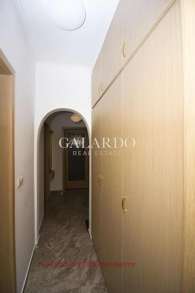 K pronájmu  1 ložnice Sofia , Oborište , 70 m2 | 42498321 - obraz [13]