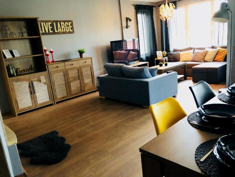 A louer  3 chambres Sofia , Iztok , 140 m² | 11962794